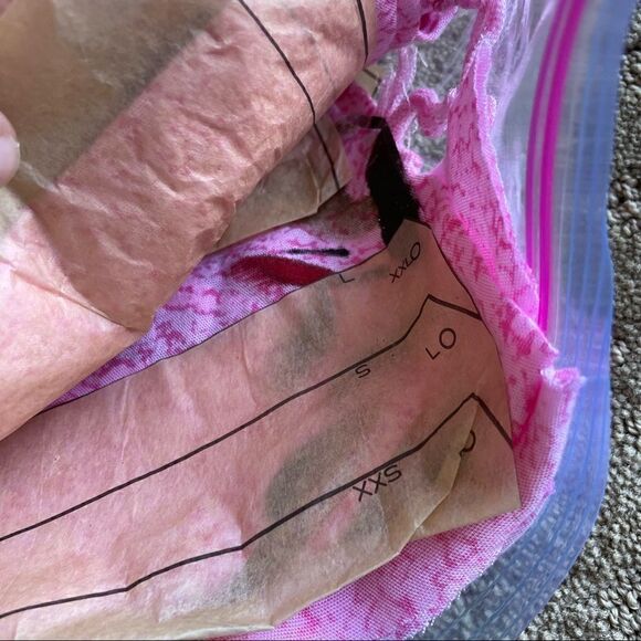 Sewing Project Pink Blouse/ Cover Up Size L Hand Decorated Fabric - Picture 3 of 7